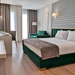 Otel Iliad Dıraç