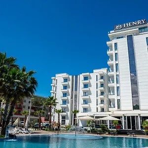 Otel Henry & Golem (Tirana)