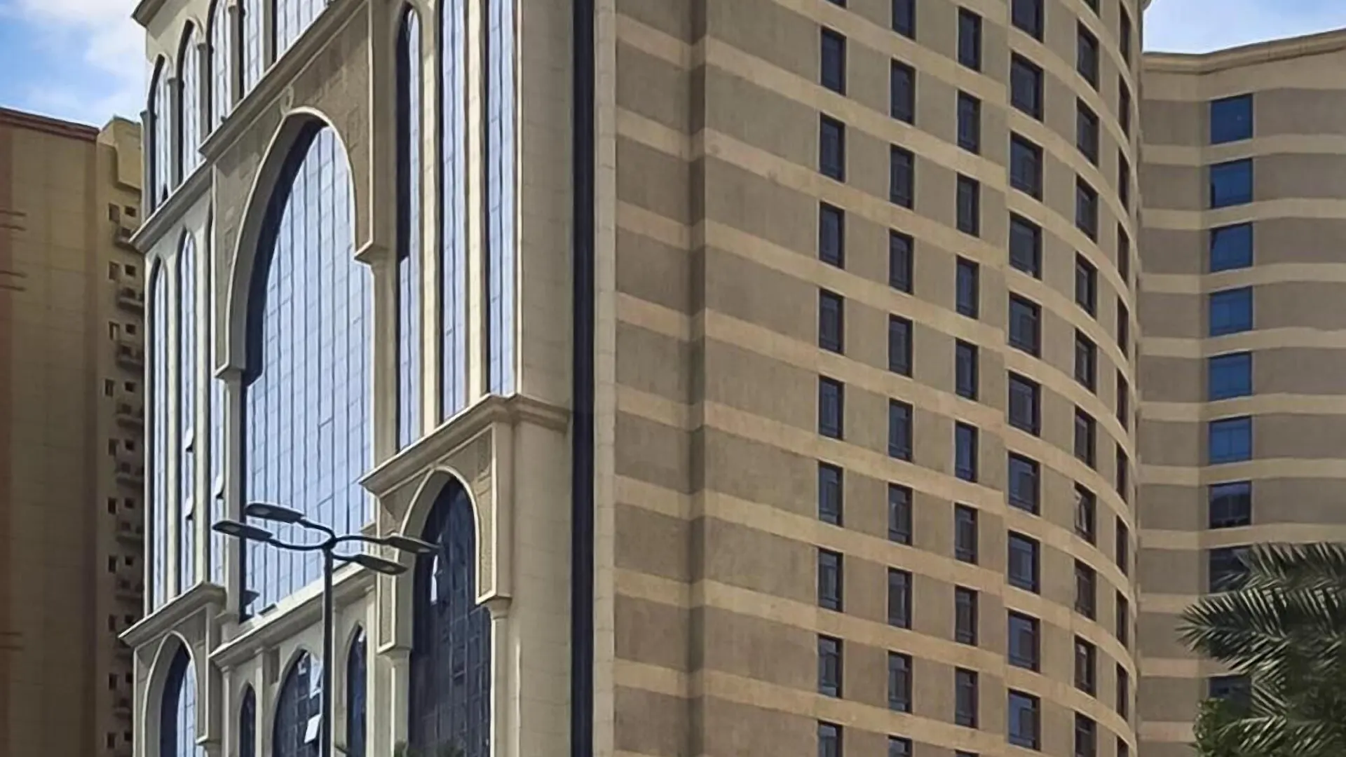 M Hotel Al Dana Makkah By Millennium Mekke 4*,